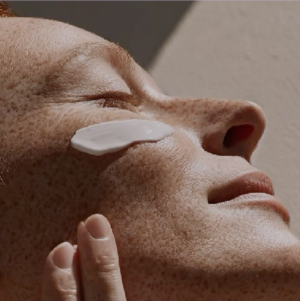 ANTI-PHOTOAGEING